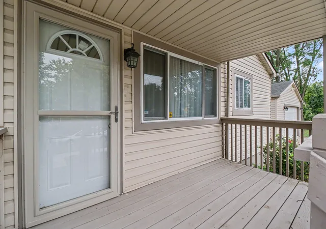 Photo 3 of Single family home for sale at 5321 Bedford St, Dearborn Heights, MI 48125 | MLS# 55026049320 | Listing updated on 2026-10-09