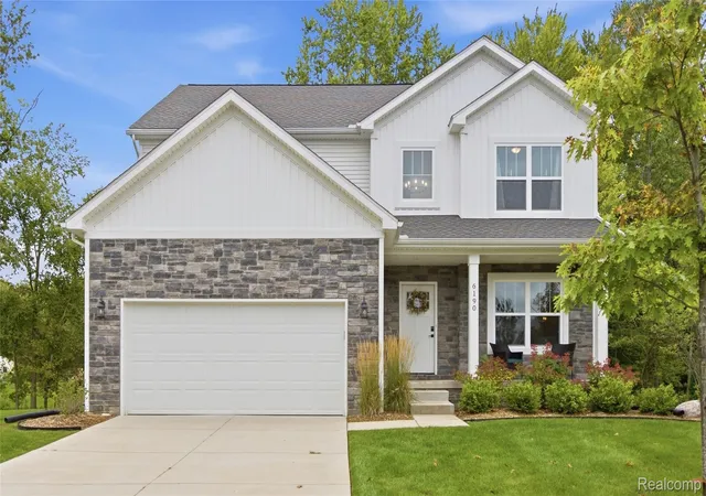 Photo 1 of Sale Pending at 6190 Woodridge Ln, Grand Blanc, MI 48439 | MLS# 20261074971 | Listing updated on 2026-10-04