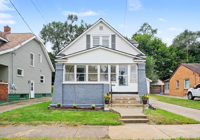 Photo 1 of Single family home for sale at 1537 Powers Ave Nw, Grand Rapids, MI 49504 | MLS# 65026049380 | Listing updated on 2026-10-09