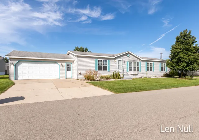 Photo 1 of Single family home for sale at 7529 Curry St Se, Caledonia, MI 49316 | MLS# 65026049392 | Listing updated on 2026-10-10