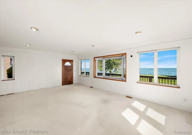 Photo 3 of Single family home for sale at 22665 Madison St, Saint Clair Shores, MI 48081 | MLS# 20261075029 | Listing updated on 2026-10-07