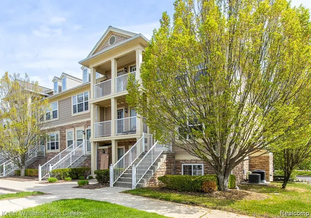 Condo for sale at 100 Evergreen Trl #60, Lake Orion, MI 48362 | MLS# 20261075033