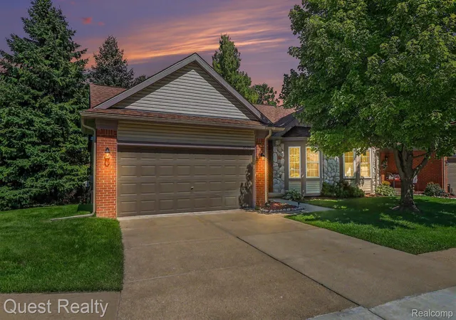 Photo 1 of Condo for sale at 3086 Brookside Dr, Waterford, MI 48328 | MLS# 20261075043 | Listing updated on 2026-10-09