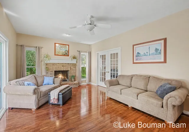 Photo 2 of Single family home for sale at 945 Bay Ridge Dr, Holland, MI 49424 | MLS# 71026049495 | Listing updated on 2026-10-19