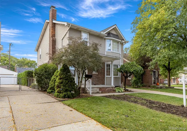 Photo 3 of Single family home for sale at 23145 Murray St, Dearborn, MI 48128 | MLS# 20261075139 | Listing updated on 2026-10-11