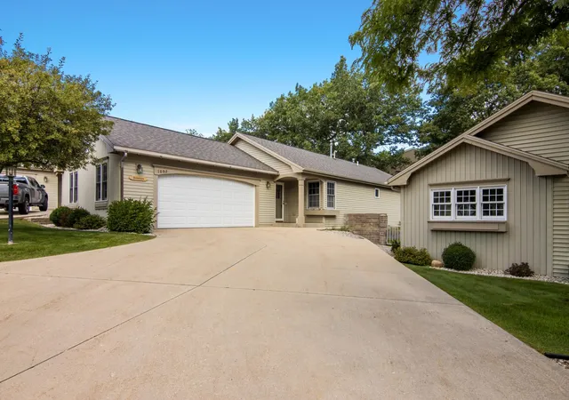 Photo 1 of Condo for sale at 1052 Hemingway Ln, Traverse City, MI 49686 | MLS# 78080073637 | Listing updated on 2026-10-17