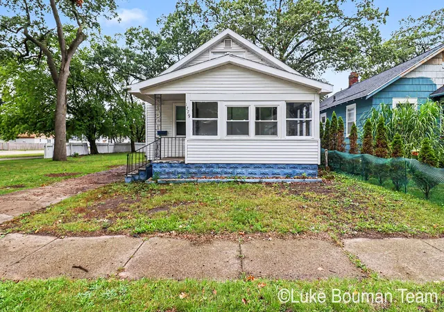 Photo 1 of Single family home for sale at 1779 Jarman St, Muskegon, MI 49442 | MLS# 71026049575 | Listing updated on 2026-10-05