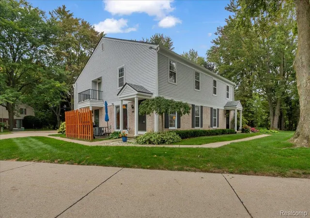 Photo 1 of Condo for sale at 24775 Meadow Crk Dr, Harrison Township, MI 48045 | MLS# 20261075292 | Listing updated on 2026-10-05