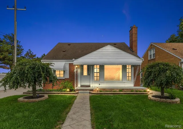 Photo 1 of Sale Pending at 2226 Drexel St, Dearborn, MI 48128 | MLS# 20261075329 | Listing updated on 2026-10-10