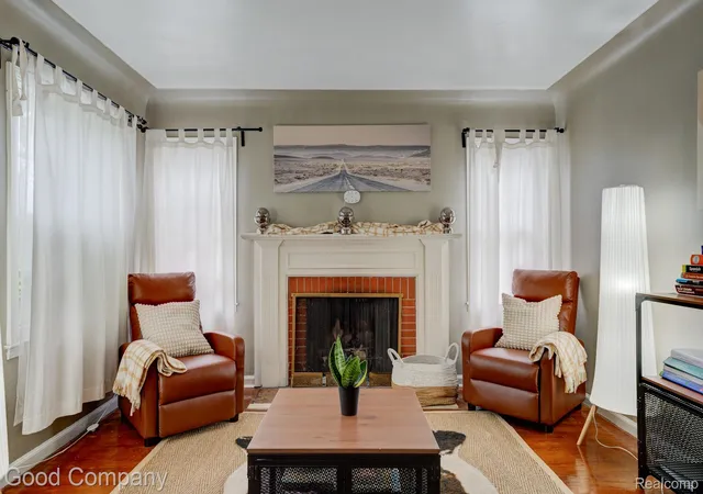 Photo 3 of Single family home for sale at 13935 Rutland St, Detroit, MI 48227 | MLS# 20261075381 | Listing updated on 2026-10-10