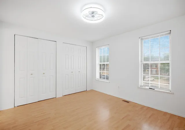 Listing Photo 4 - Condo for sale in building located at 36320 Park Pl Dr, Sterling Heights, MI 48310