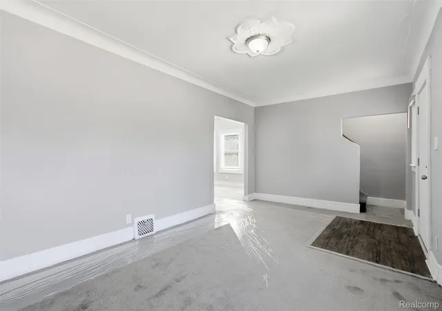 Photo 3 of Single family home for sale at 3010 Montclair St, Detroit, MI 48214 | MLS# 20261075425 | Listing updated on 2026-10-17