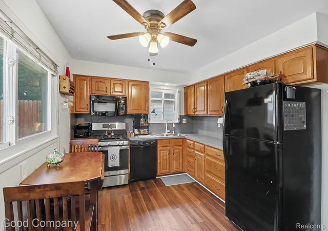Photo 2 of Single family home for sale at 248 Council Ave, Clawson, MI 48017 | MLS# 20261075469 | Listing updated on 2026-10-17