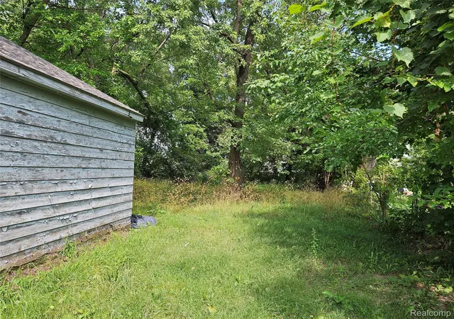 Photo 3 of Single family home for sale at 1334 Marquette St, Lansing, MI 48906 | MLS# 20261075566 | Listing updated on 2026-10-09