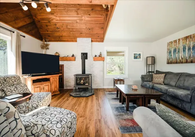 Photo 3 of Single family home for sale at 13879 Phelps Rd, Charlevoix, MI 49720 | MLS# 78080073676 | Listing updated on 2026-10-07