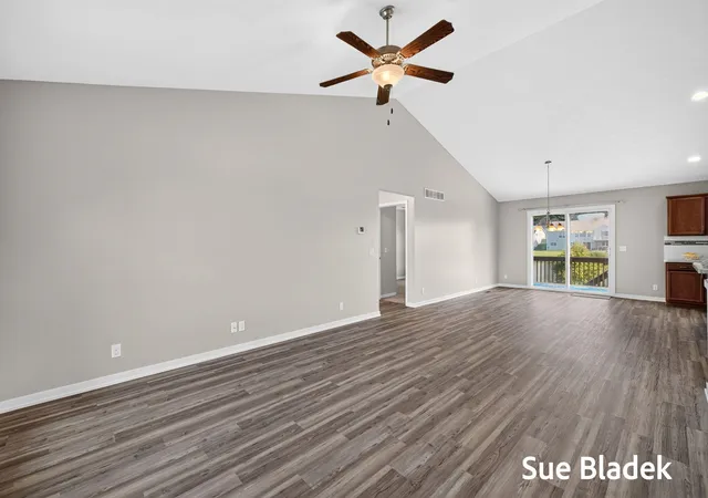 Photo 3 of Single family home for sale at 3716 Hickoryrow Ct, Holland, MI 49424 | MLS# 71026049827 | Listing updated on 2026-10-09