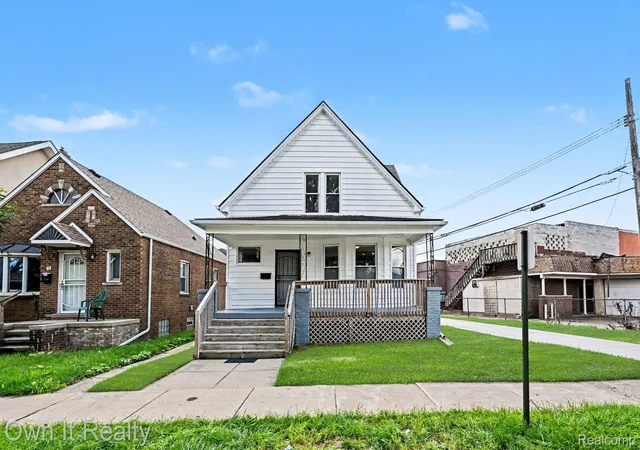 Photo 1 of Single family home for sale at 44 Maple St, River Rouge, MI 48218 | MLS# 20261075593 | Listing updated on 2026-10-07