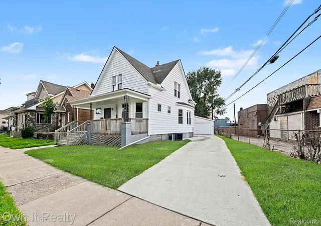 Photo 2 of Single family home for sale at 44 Maple St, River Rouge, MI 48218 | MLS# 20261075593 | Listing updated on 2026-10-07
