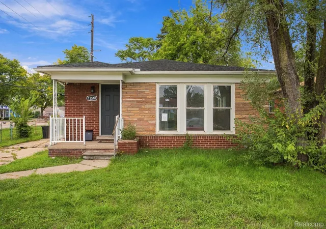 Photo 1 of Single family home for sale at 13540 Dartmouth St, Oak Park, MI 48237 | MLS# 20261075595 | Listing updated on 2026-10-05