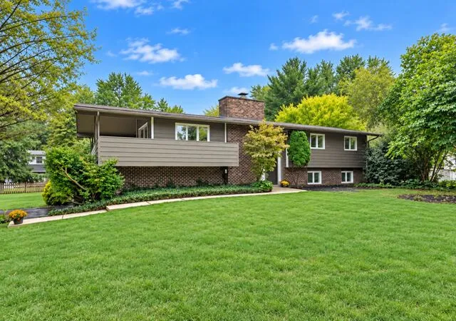 Photo 1 of Single family home for sale at 5285 Burning Tree Rd, Kalamazoo, MI 49009 | MLS# 66026049865 | Listing updated on 2026-10-12