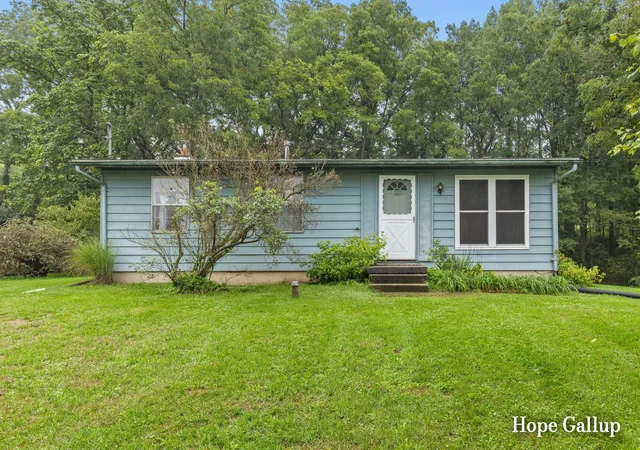 Single family home for sale at 2648 Walnut Dr, Ionia, MI 48846 | MLS# 65026049869