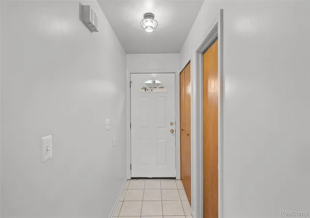 Photo 3 of Condo for sale at 41166 N Woodbury Green Dr, Van Buren Township, MI 48111 | MLS# 20261075646 | Listing updated on 2026-10-11