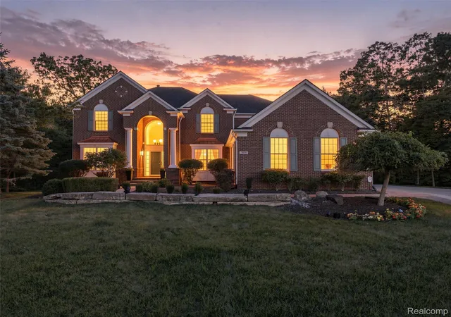 Photo 2 of Mansion for sale at 7079 Chatham Ct, West Bloomfield, MI 48322 | MLS# 20261075648 | Listing updated on 2026-10-11