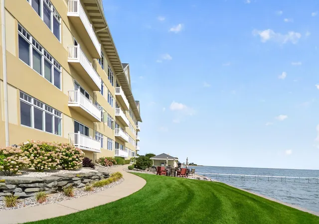Photo 2 of Condo for sale at 576 N Huron Rd, Au Gres, MI 48703 | MLS# 79080073683 | Listing updated on 2026-10-10
