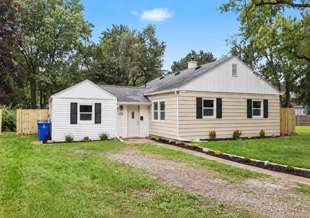 Photo 2 of Single family home for sale at 116 Adaline Ave, Battle Creek, MI 49017 | MLS# 66026049979 | Listing updated on 2026-10-13
