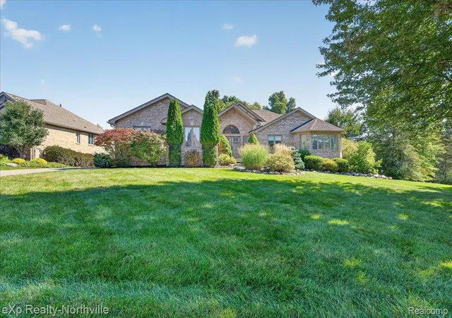 Photo 2 of Single family home for sale at 2016 Reagan Dr, Rochester Hills, MI 48309 | MLS# 20261075774 | Listing updated on 2026-10-08