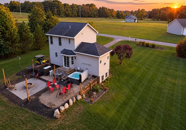 Photo 3 of Single family home for sale at 4512 Traxton Dr, Newfield Township Oceana, MI 49421 | MLS# 65026049998 | Listing updated on 2026-10-16