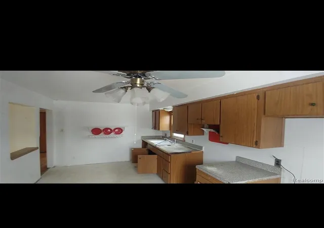 Photo 3 of Single family home for sale at 12645 Duchess St, Detroit, MI 48224 | MLS# 81026050031 | Listing updated on 2026-10-06