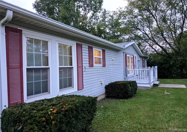 Photo 1 of Single family home for sale at 1370 S Graham Rd, Flint, MI 48532 | MLS# 20261075851 | Listing updated on 2026-10-06