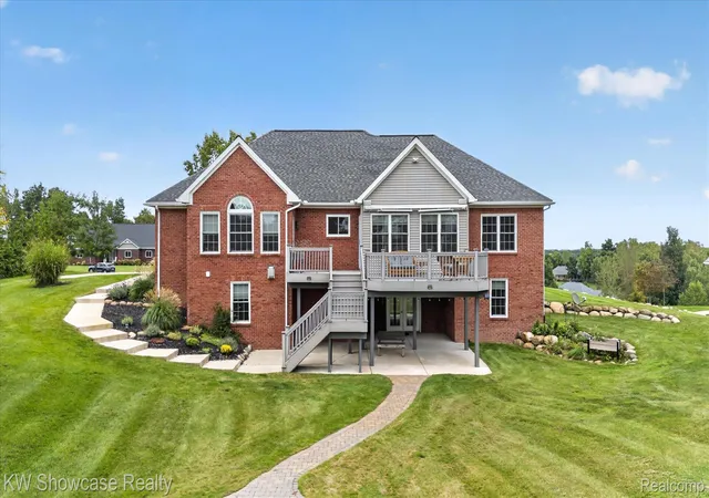Photo 1 of Sale Pending at 9032 Palmers Way Dr, Fenton, MI 48430 | MLS# 20261075862 | Listing updated on 2026-10-10