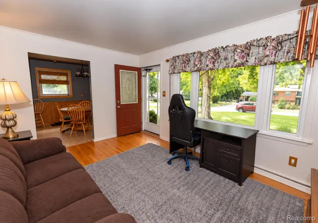 Photo 3 of Single family home for sale at 2627 Holland St, Lake Orion, MI 48360 | MLS# 20261075908 | Listing updated on 2026-10-15