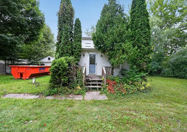 Photo 1 of Sale Pending at 8320 Mckean Rd, Willis, MI 48191 | MLS# 20261075951 | Listing updated on 2026-10-15
