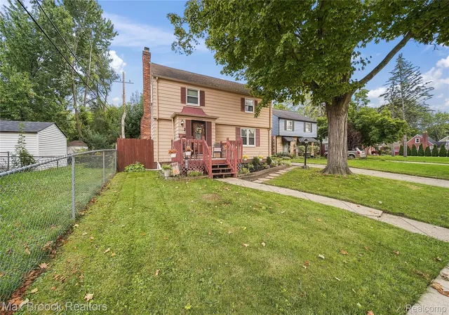 Photo 2 of Single family home for sale at 19782 Sumner, Redford, MI 48240 | MLS# 20261076022 | Listing updated on 2026-10-05
