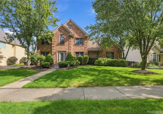 Photo 1 of Sale Pending at 5681 Woodfield Pkwy, Grand Blanc, MI 48439 | MLS# 20261076028 | Listing updated on 2026-10-18