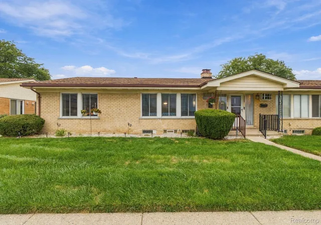 Photo 1 of Condo for sale at 19301 E 13 Mile Rd #38, Roseville, MI 48066 | MLS# 20261076033 | Listing updated on 2026-10-21