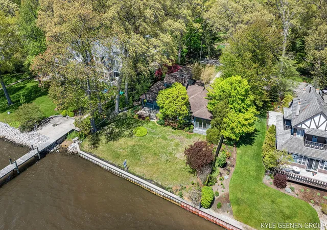 Photo 2 of Single family home for sale at 1140 Marigold Ln, Holland, MI 49424 | MLS# 71026050185 | Listing updated on 2026-10-20
