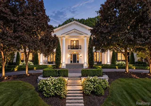 Photo 1 of Mansion for sale at 477 Dunston Rd, Bloomfield Hills, MI 48304 | MLS# 20261076139 | Listing updated on 2026-10-25