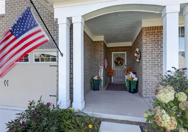 Photo 3 of Single family home for sale at 3930 Colfax Ct, Canton, MI 48188 | MLS# 20261076146 | Listing updated on 2026-10-19