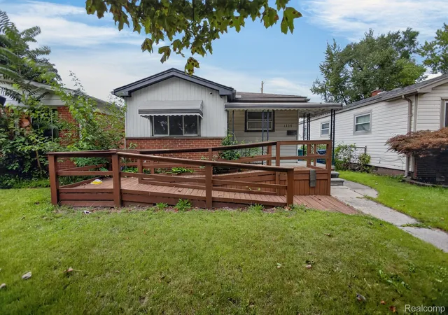 Photo 1 of Single family home for sale at 1334 Wilson Ave, Lincoln Park, MI 48146 | MLS# 20261076172 | Listing updated on 2026-10-13