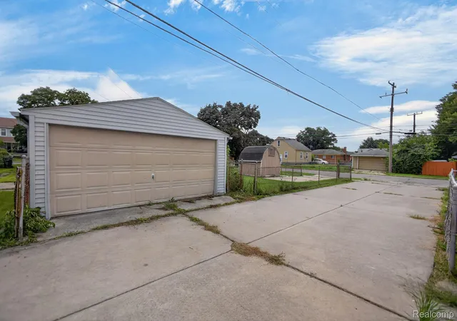 Photo 3 of Single family home for sale at 1334 Wilson Ave, Lincoln Park, MI 48146 | MLS# 20261076172 | Listing updated on 2026-10-13