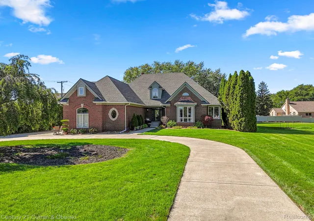Photo 2 of Single family home for sale at 20175 Gill Rd, Livonia, MI 48152 | MLS# 20261076198 | Listing updated on 2026-10-18