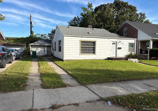 Photo 3 of Single family home for sale at 15645 Semrau Ave, Eastpointe, MI 48021 | MLS# 20261076275 | Listing updated on 2026-10-09
