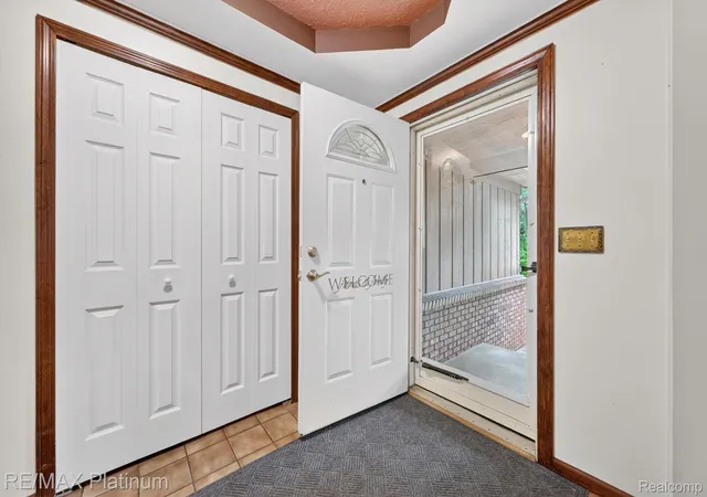 Photo 3 of Single family home for sale at 9780 Daleview Dr, South Lyon, MI 48178 | MLS# 20261076312 | Listing updated on 2026-10-10