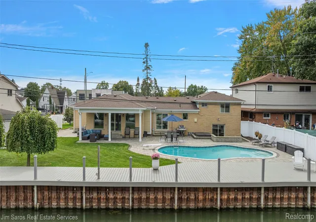 Photo 2 of Single family home for sale at 22461 Benjamin St, Saint Clair Shores, MI 48081 | MLS# 20261076325 | Listing updated on 2026-10-18