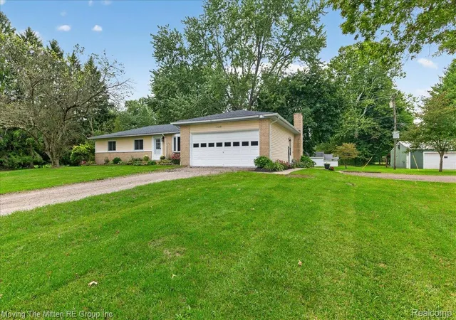 Photo 3 of Single family home for sale at 21210 Sherwood Rd, Belleville, MI 48111 | MLS# 20261076327 | Listing updated on 2026-10-16