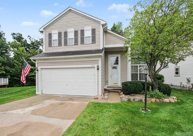 Photo 1 of Single family home for sale at 5207 Sandalwood Cir, Grand Blanc, MI 48439 | MLS# 20261076336 | Listing updated on 2026-10-12